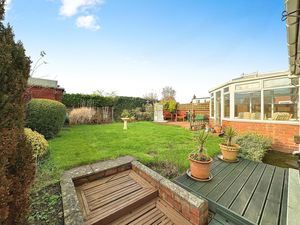 Photo 9- click for photo gallery